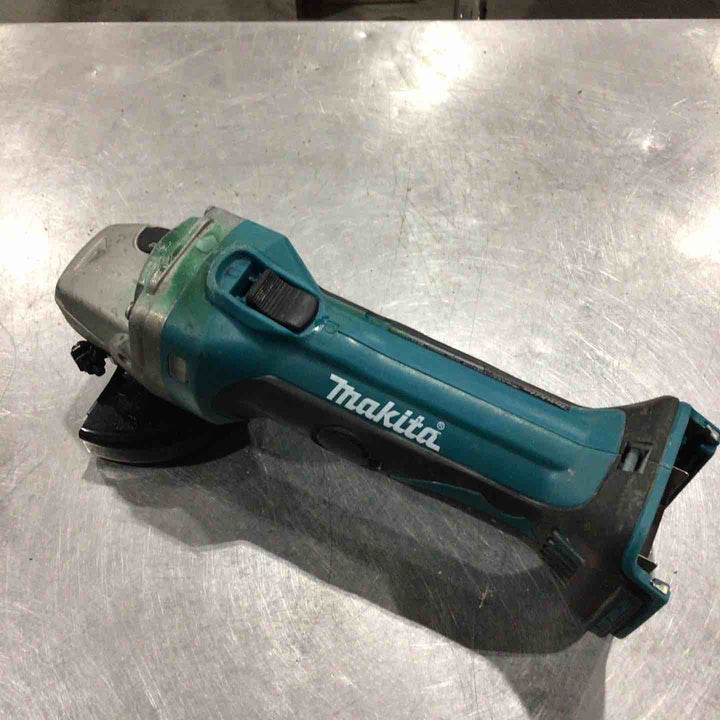 ☆マキタ(makita) 100mmコードレスディスクグラインダー GA400DZ【川口店】