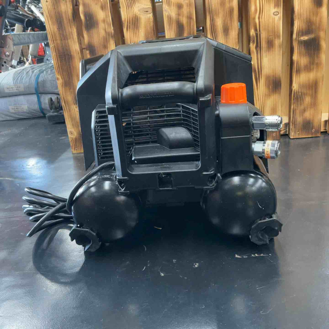 【中古品】 マックス(MAX) エアコンプレッサー AK-HH1310E_ブラック 【藤沢店】