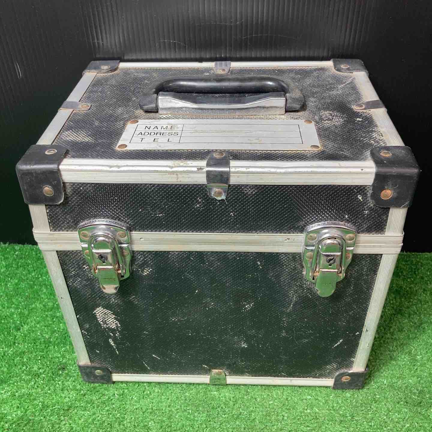 【中古品】◇テクノ グリーンレーザー墨出し器 ST-G6 ◇電池新品◇ ※受光器音出ません※【岩槻店】 中古品】◇テクノ グリーンレーザー墨出し器 ST-G6 ◇電池新品◇ ※受光