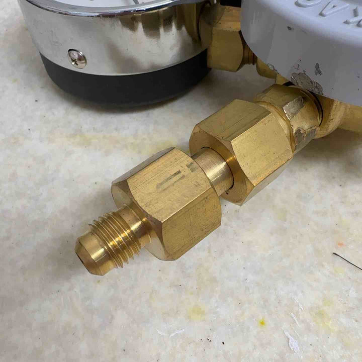 阪口製作所 窒素調整器 R-10 現状品【町田店】