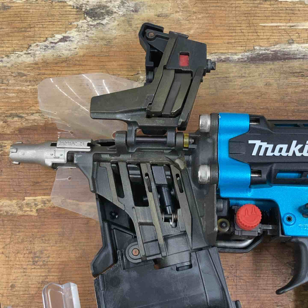 ★マキタ(makita) 高圧エア釘打ち機 AN534HM【柏店】