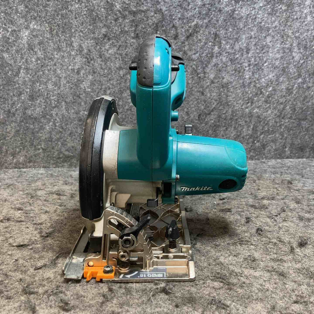 マキタ(makita) 14.4Vコードレス丸のこ SS540DZ【桶川店】