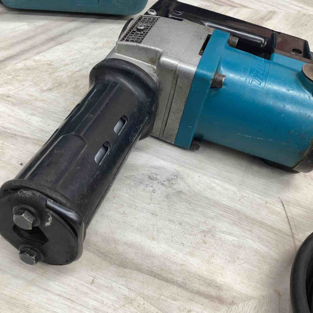マキタ(makita) 電動ケレン HK1810 タイル モルタル Pタイル クッションフロア 剥がし ノロ除去 目地おとし 剥離 清掃 作業 【越谷店】