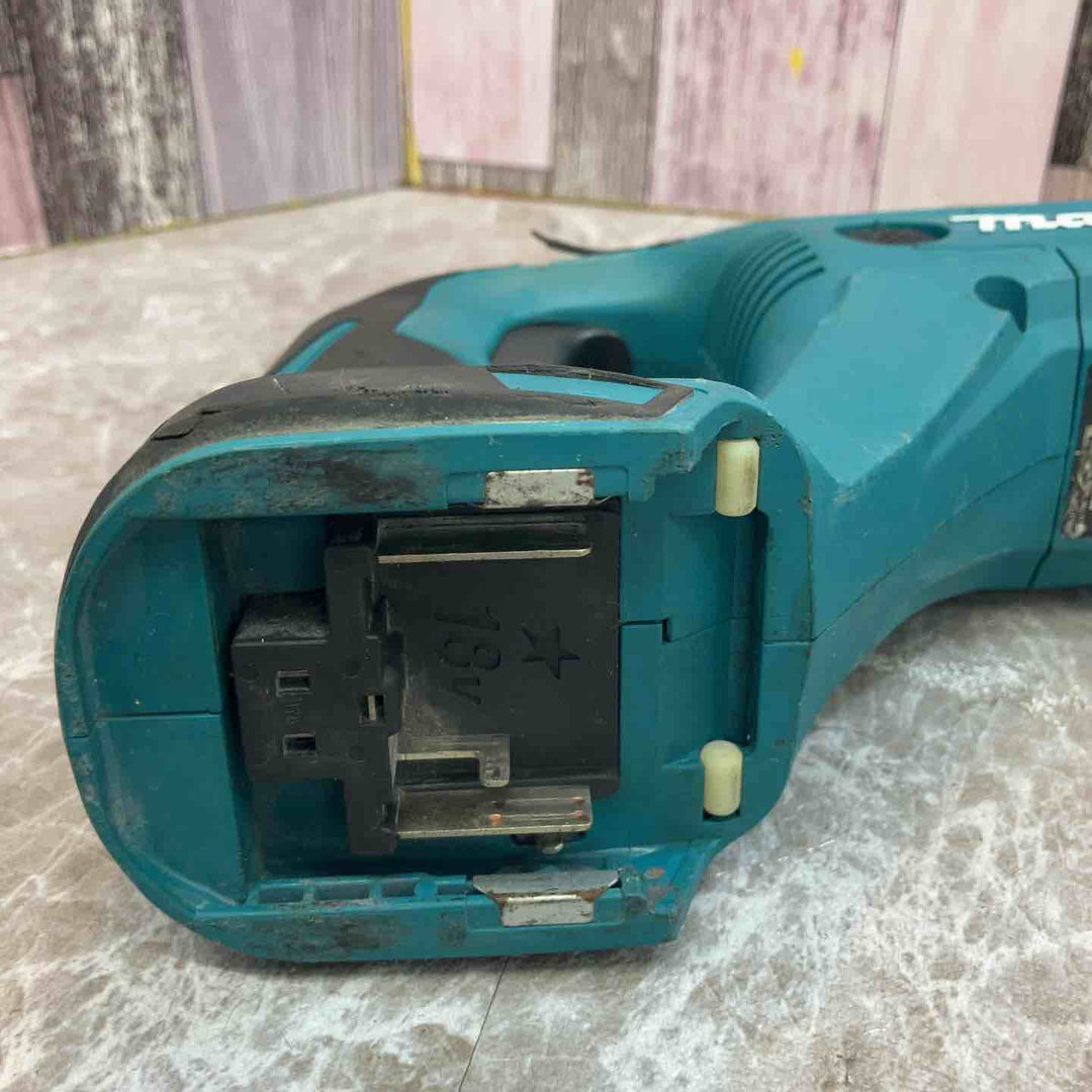 ◇マキタ 18V 充電式 レシプロソー XRJ04 （本体のみ）JR186DZK 同等品/コードレス[並行輸入品]【八潮店】