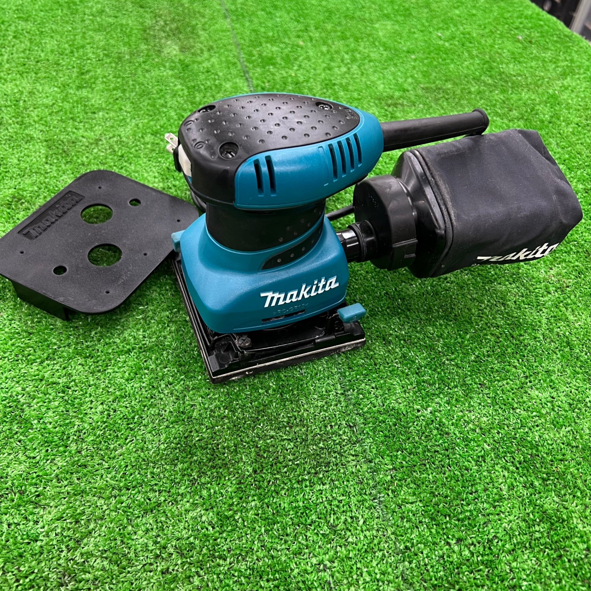 ☆マキタ(makita) 防じんミニサンダ BO4555【桶川店】 – アクト