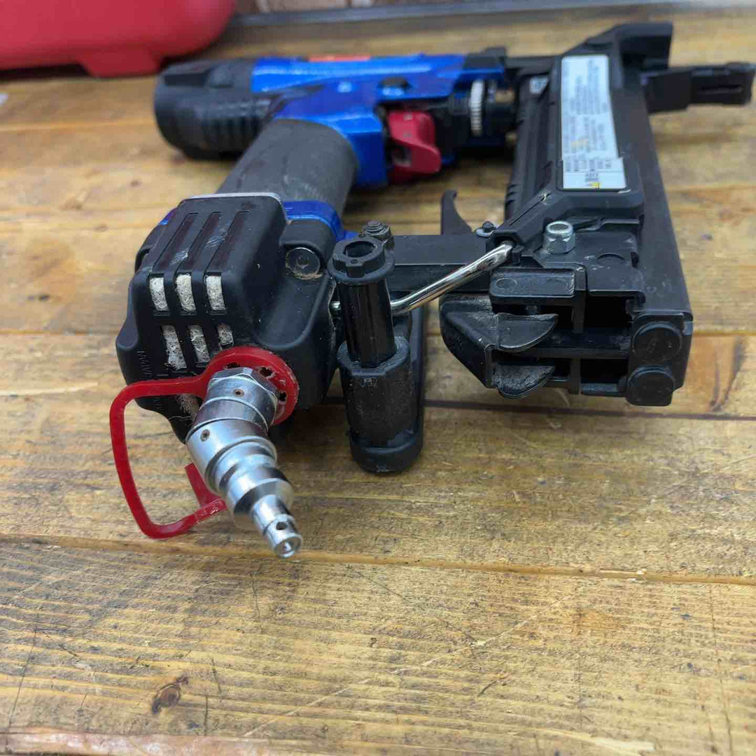 【中古品】マックス(MAX) フロアタッカー HA-38F2(D)/4MAフロア【所沢店】