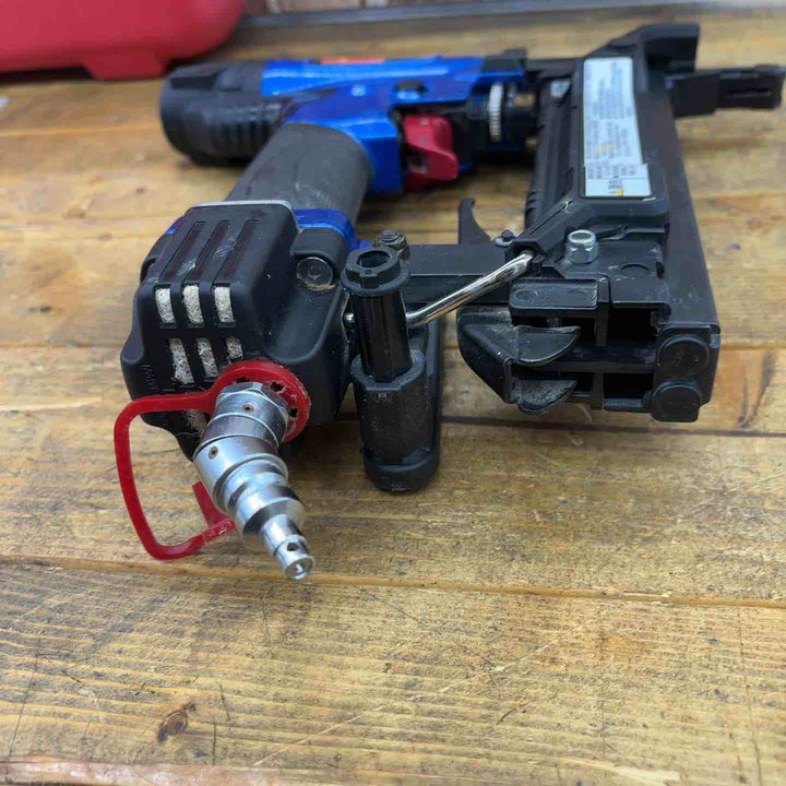 【中古品】マックス(MAX) フロアタッカー HA-38F2(D)/4MAフロア【所沢店】