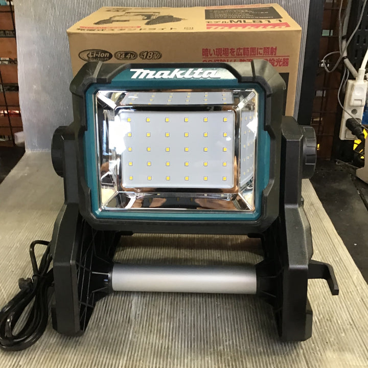 【未使用】マキタ(makita) コードレススタンドライト ML811【草加店】
