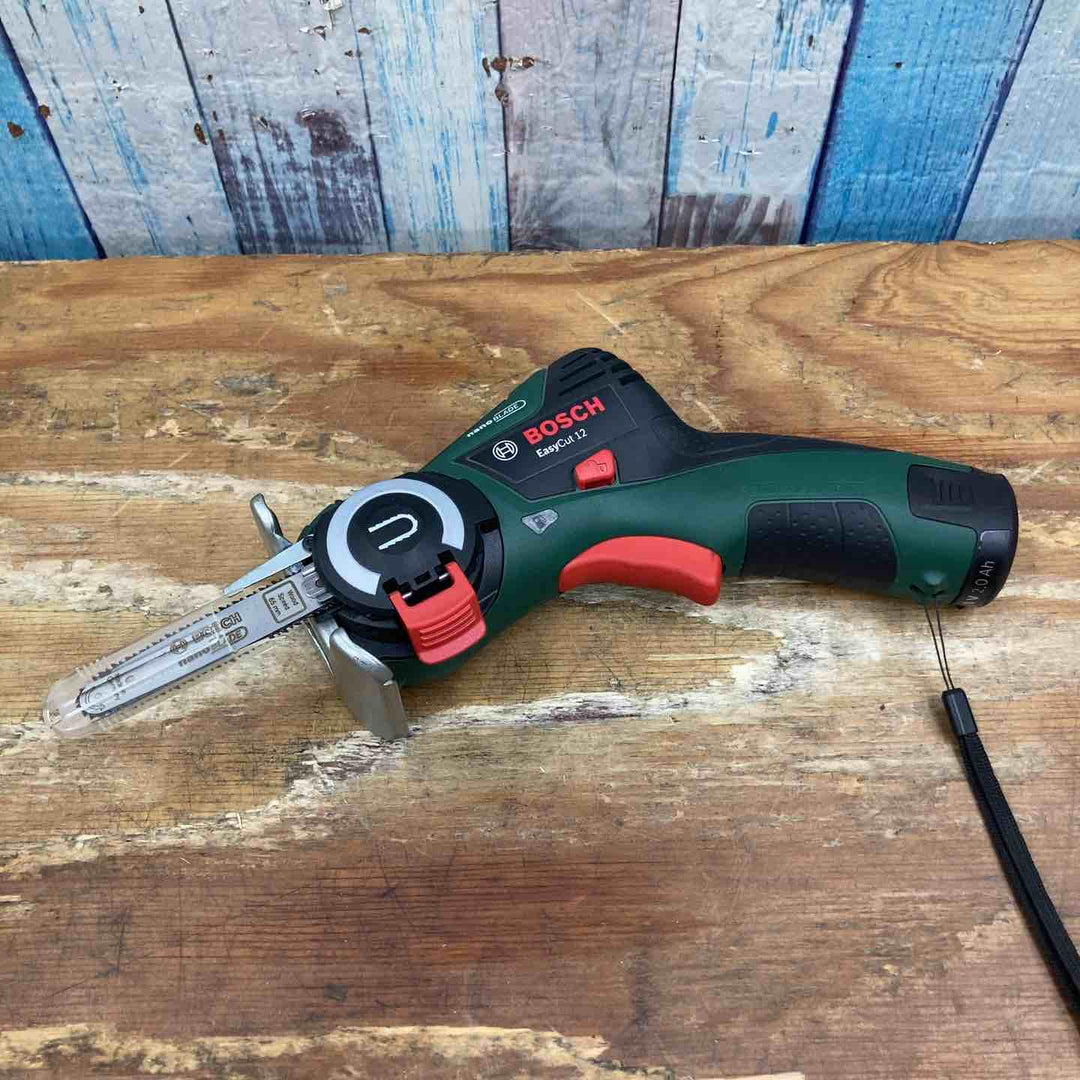 ボッシュ(BOSCH) 10.8Vコードレスマイクロソー CUT1108【柏店】