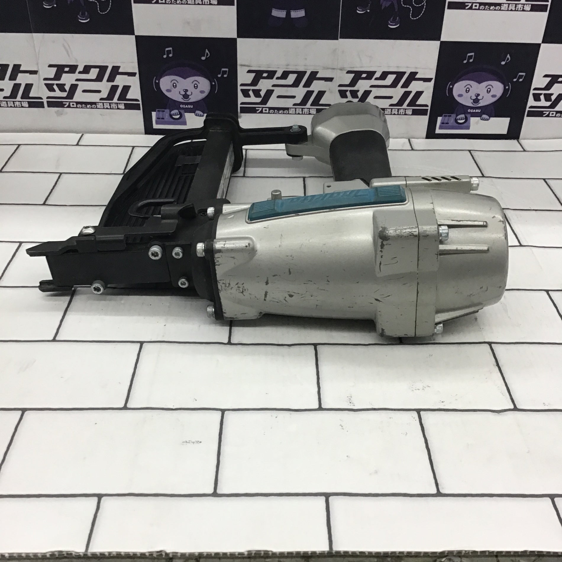 ☆マキタ(makita) 常圧フロアタッカー AT1150【所沢店