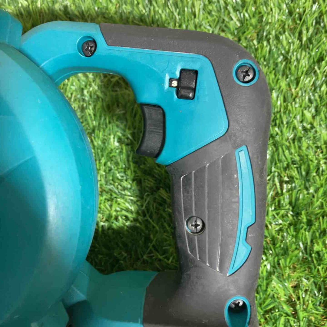★マキタ(makita) 18V コードレスブロワ UB185DZ 本体のみ 本体に落としきれない汚れあり【戸田店】