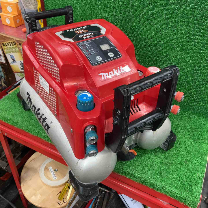 ★マキタ(makita) エアコンプレッサー AC461XLR【川崎店】