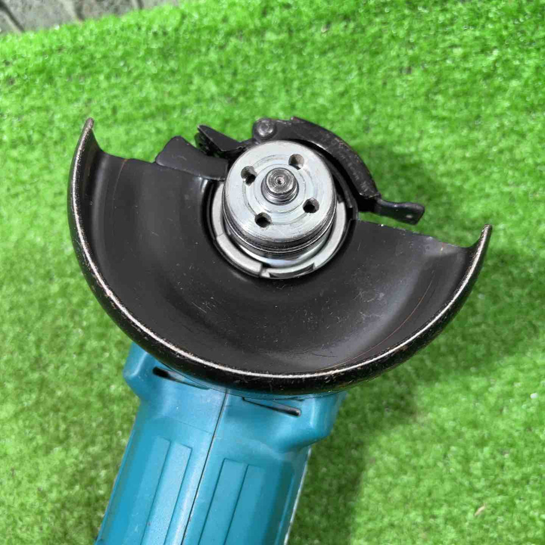 ☆マキタ(makita) 18V 100mmコードレスディスクグラインダ GA404DZN (GA404DN)【川口店】