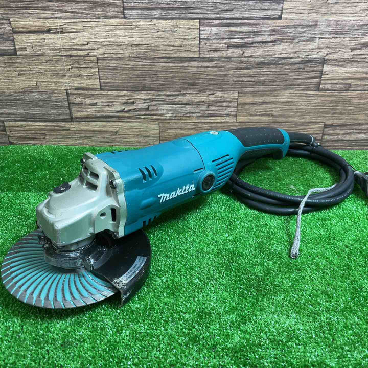 マキタ(makita) 150mm電子ディスクグラインダ GA6021C【桶川店】