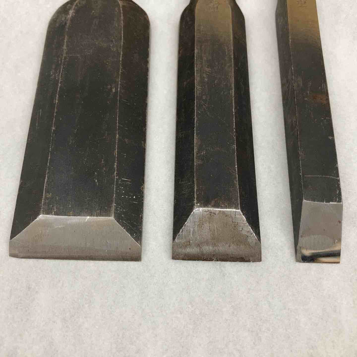 【中古現状品】 鑿 のみ 是重 銘 3本組 【鴻巣店】