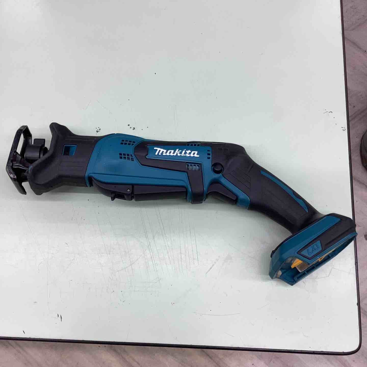 ◇マキタ(makita) コードレスピンタッカ PT350DZ【八潮店 ◇マキタ(makita) コードレスピンタッカ PT350DZ【八潮店