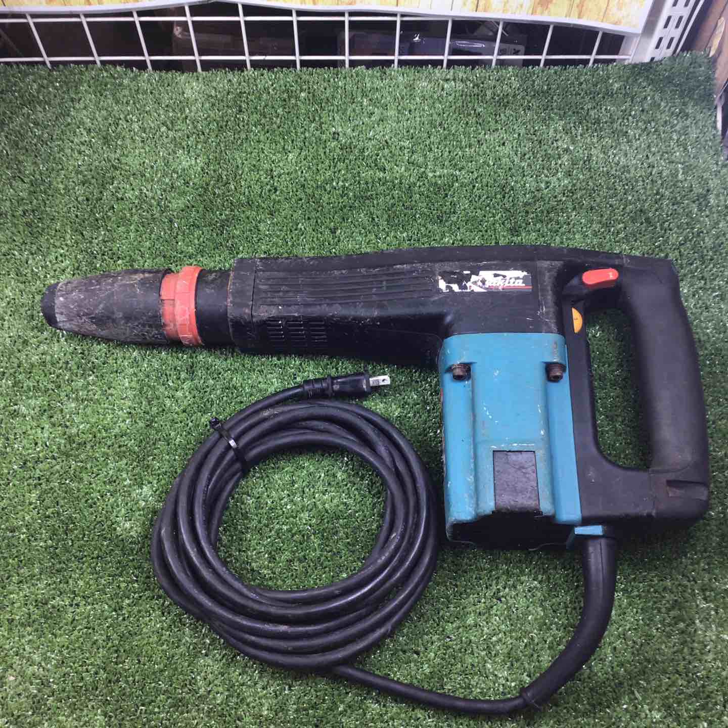 ◇マキタ(makita) 電動ハンマ HM1100C【草加店】 【公式通販】