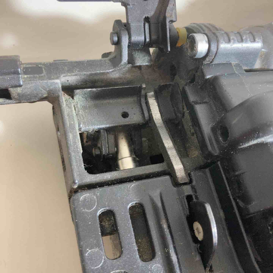 ★マックス(MAX) 高圧エアネジ打ち機 HV-R41G4-G【戸田店】