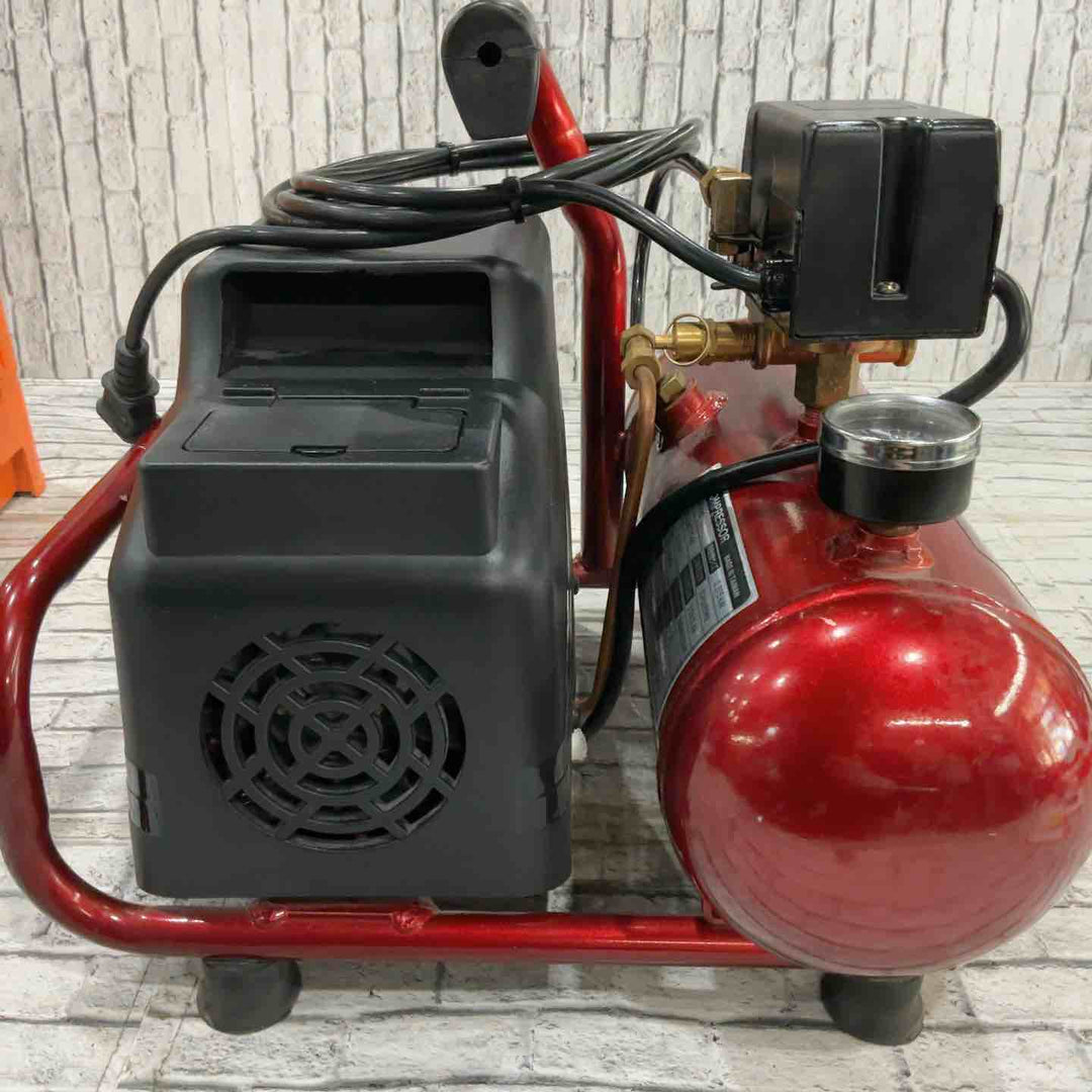 ◇藤原産業 (SK11) オイルレス エアーコンプレッサー SR-045 タンク容量 4L SR-L04SPT-01【川口店】