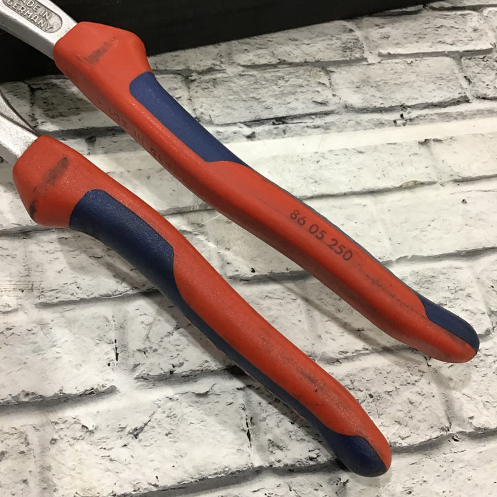 クニペックス(KNIPEX)プッシュスライド式ウォーターポンププライヤ 8605250 【川口店】