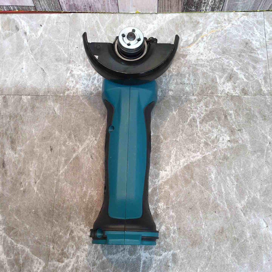 ☆マキタ(makita) 100mmコードレスディスクグラインダー GA400DZ【八潮店】