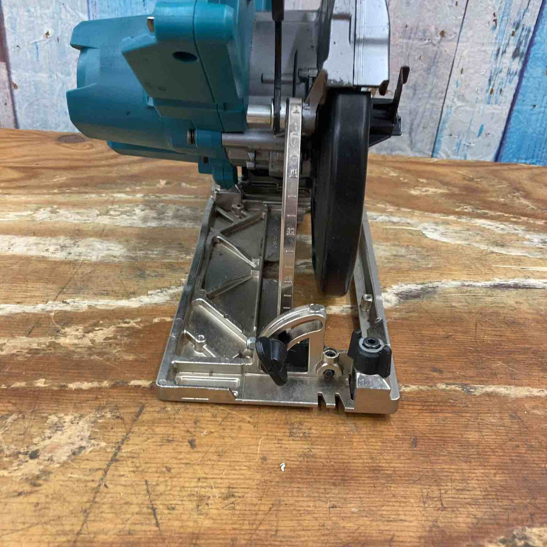 ★マキタ(makita) コードレス丸のこ HS001GZ【柏店】