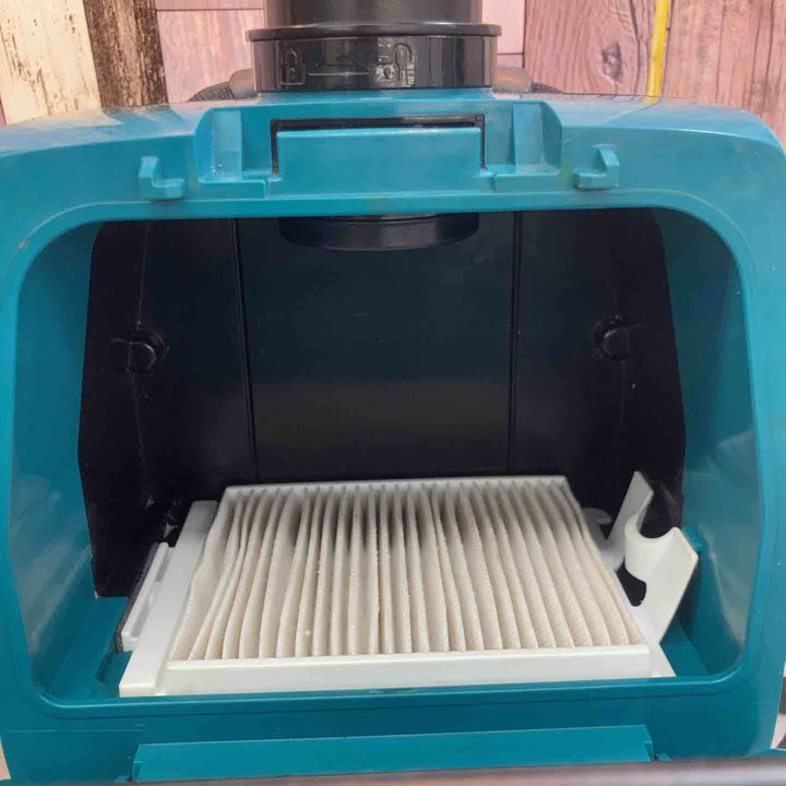 【中古品】☆マキタ(makita) コードレス背負い集じん機 VC260DZ【八潮店】