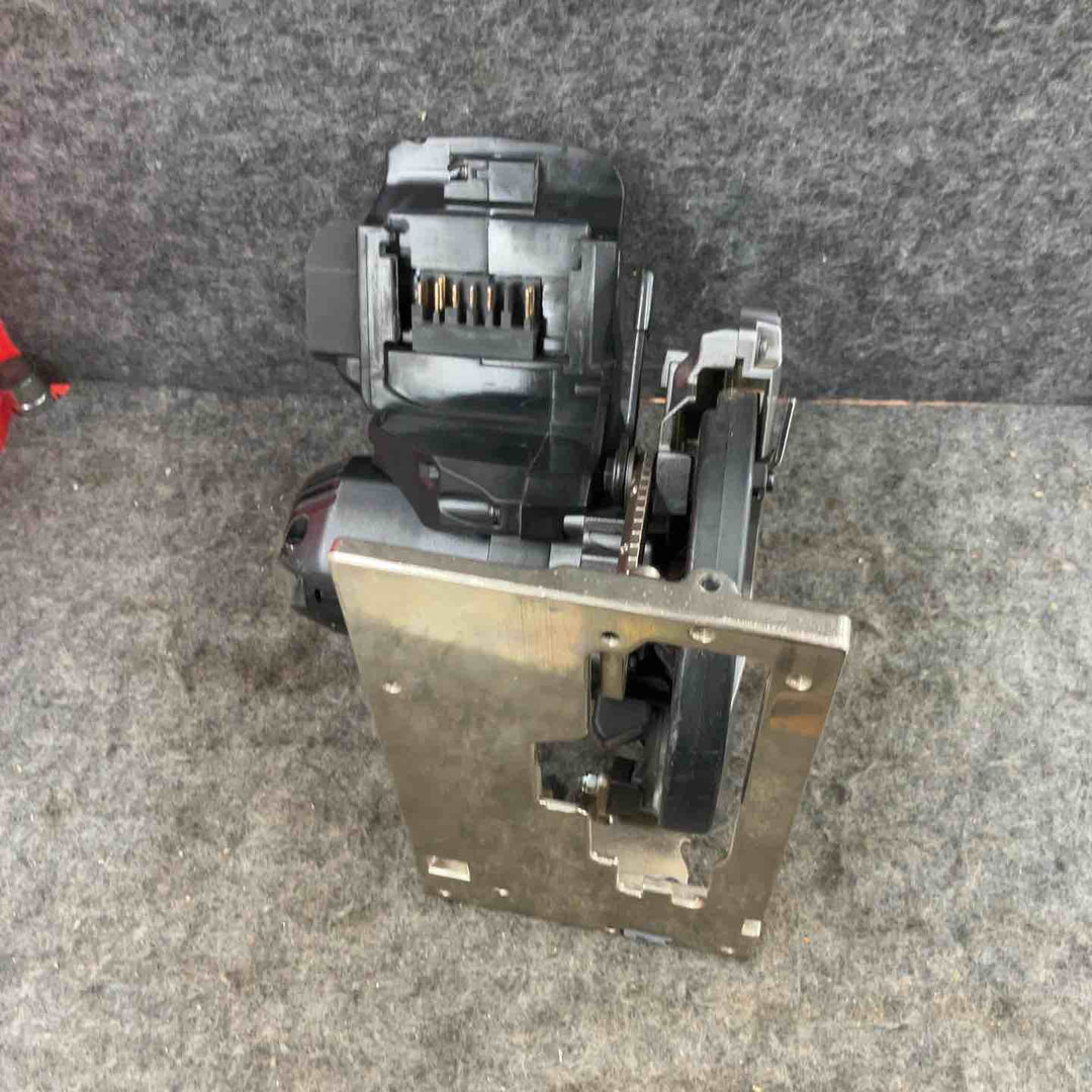 【現状品】★ハイコーキ(HIKOKI ※旧:日立工機) コードレス丸のこ C3605DA(SK)(NNB) ベース歪み【鴻巣店】
