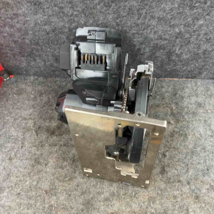 【現状品】★ハイコーキ(HIKOKI ※旧:日立工機) コードレス丸のこ C3605DA(SK)(NNB) ベース歪み【鴻巣店】