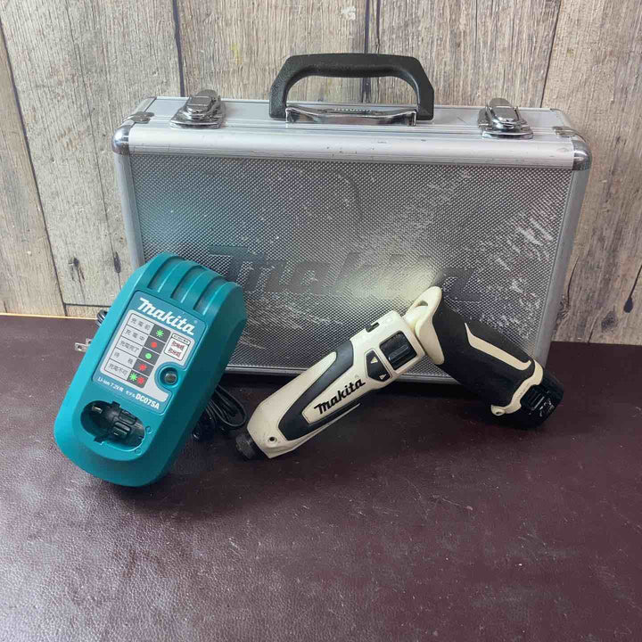 【中古品】マキタ(makita) コードレスペンインパクトドライバ TD021DSW【東大和店】
