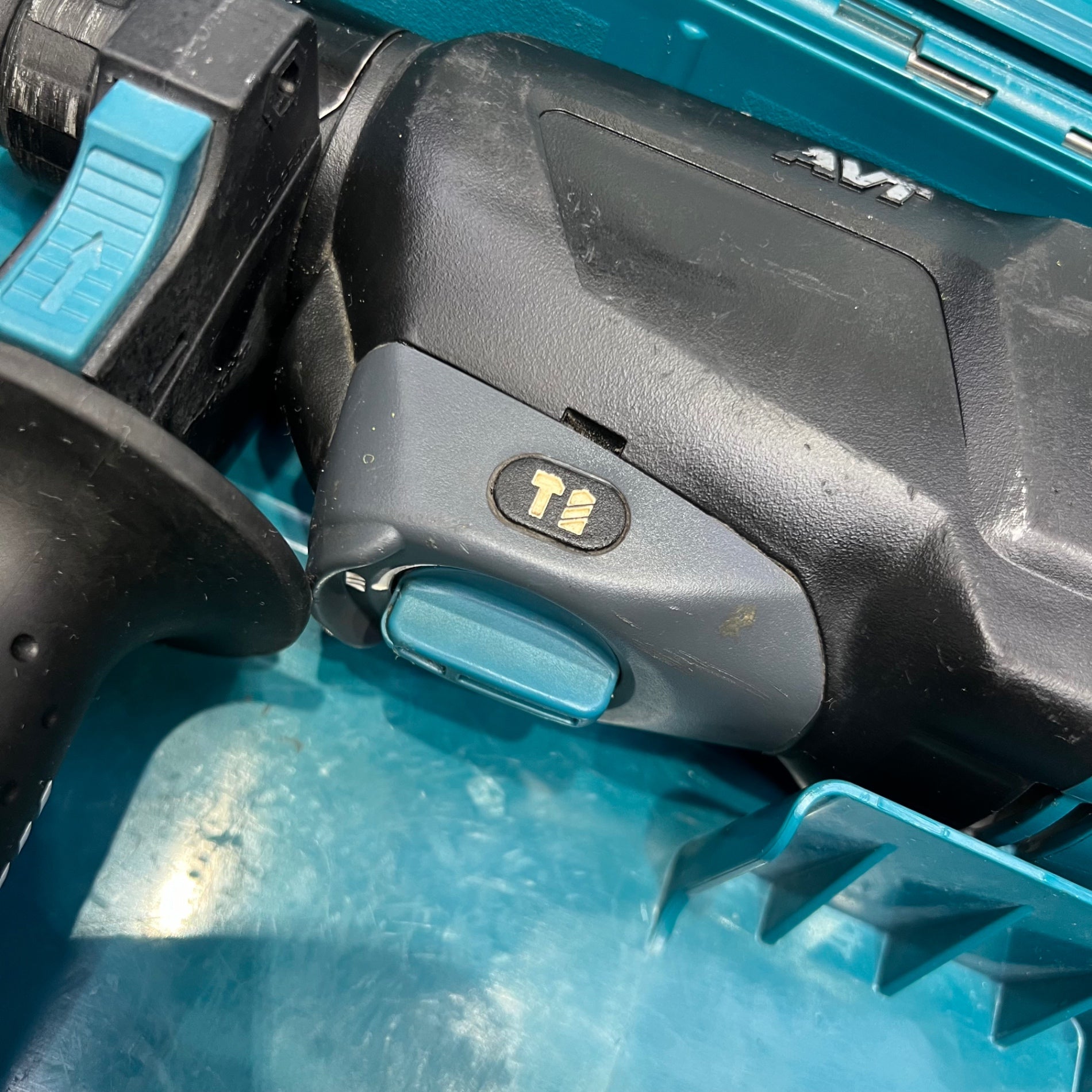 ☆マキタ(makita) ハンマドリル HR2601F【町田店】 – アクト