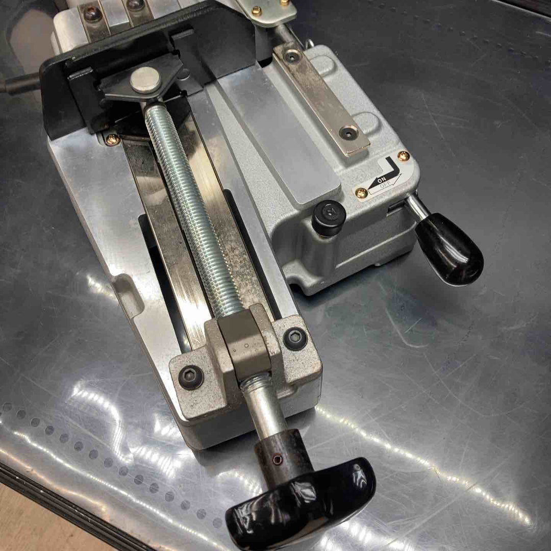 【美品】新ダイワ(Shindaiwa) バンドソー RB120FV ライニング交換済み♪【川越店】