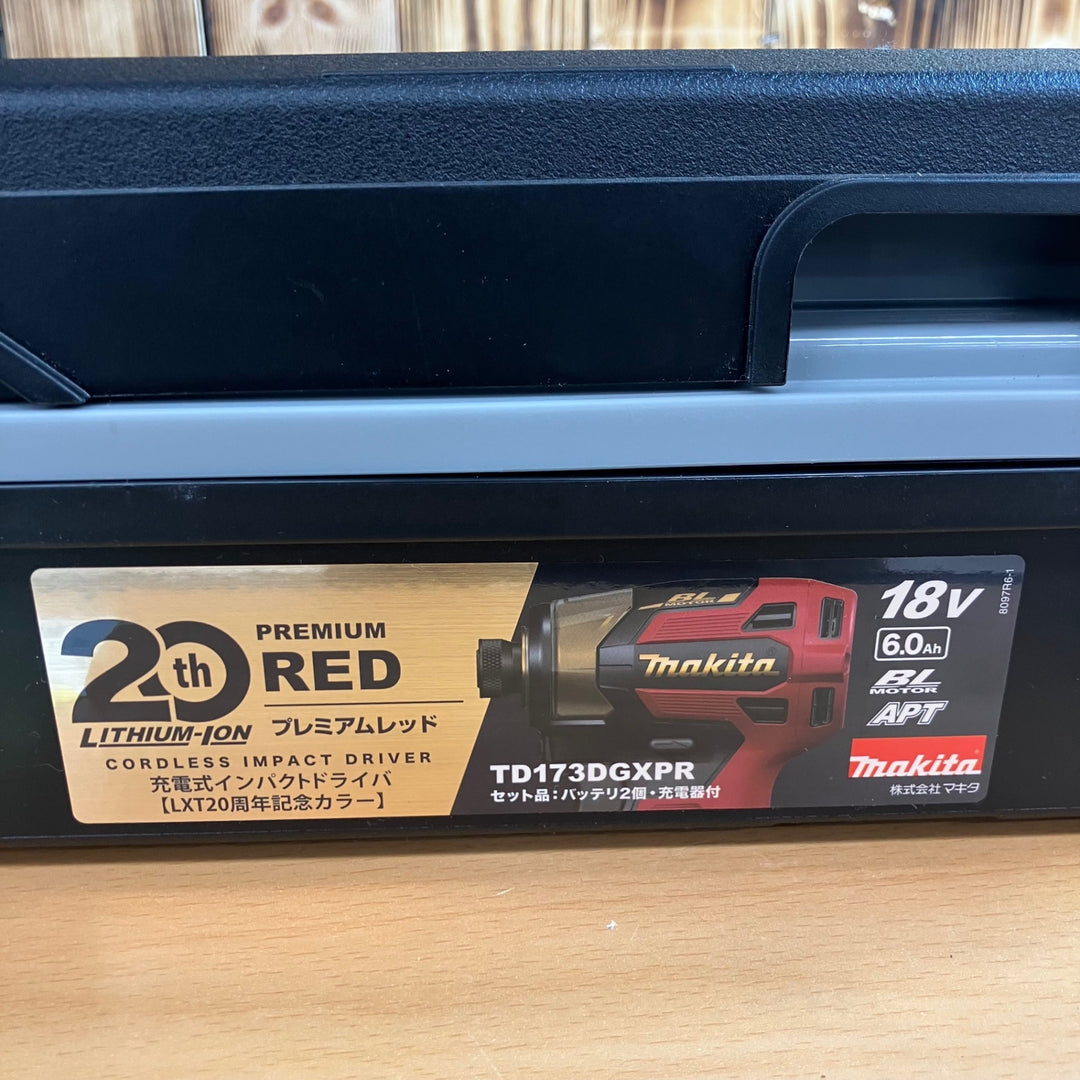 マキタ(makita) コードレスインパクトドライバー TD173DGXPR LXT20周年記念限定カラー プレミアムレッド ※本体＋ケース【越谷店】