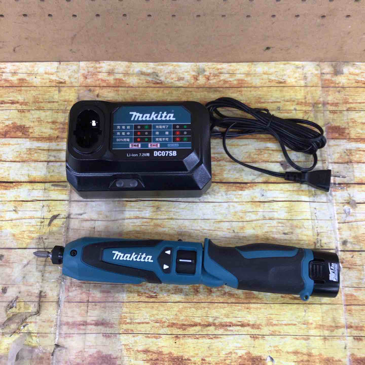 ☆マキタ(makita) コードレスペンインパクトドライバ TD021DSHSP【川崎店】