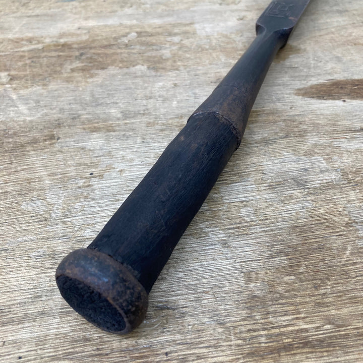 【中古品】　「甲子 北越之住 藤原兼房作之」銘 突き鑿 明治 刀鍛冶 和工具 大工道具【柏店】