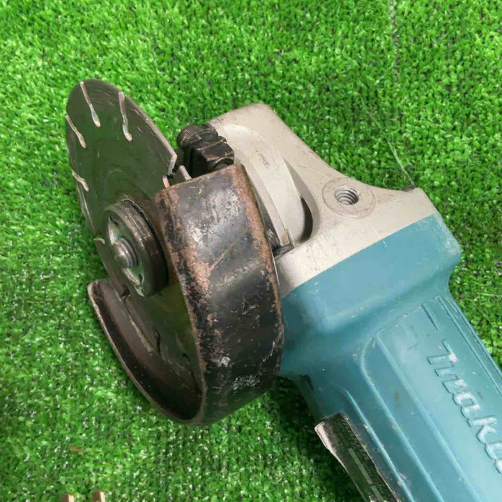 ☆マキタ(makita) 100mmディスクグラインダー GA4031【草加店】