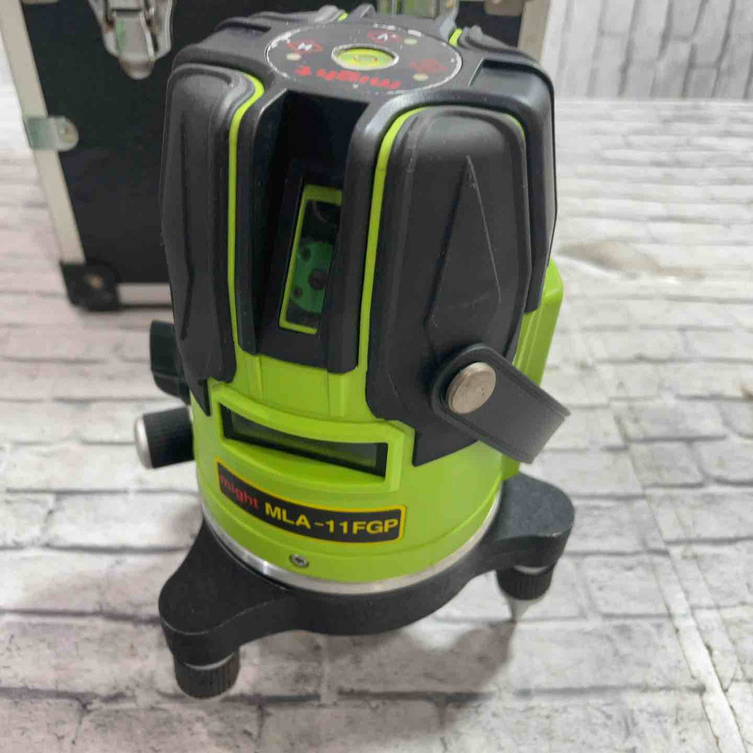 ◇マイト工業 グリーンレーザー墨出し器 MLA-11FGP【川口店】