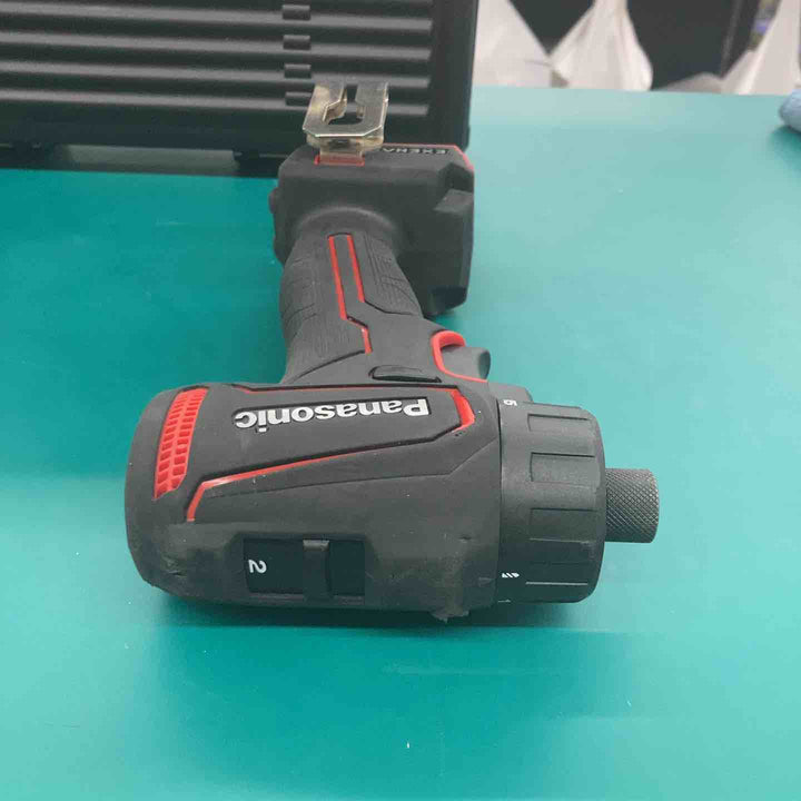 ★パナソニック(Panasonic) コードレスドリルドライバー EZ1D32F10D-R【戸田店】