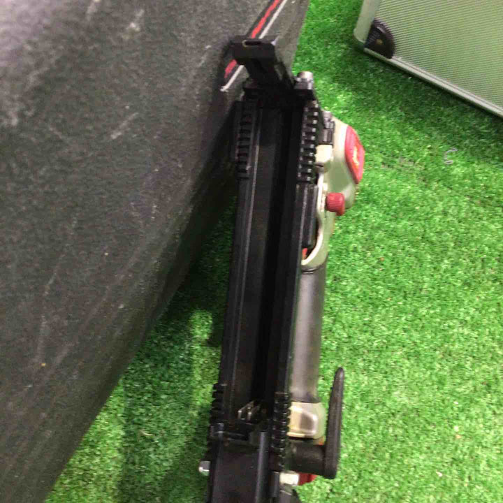 ◇マックス(MAX) 常圧フロアタッカ TA-238F/438MAフロア 4MA【町田店】