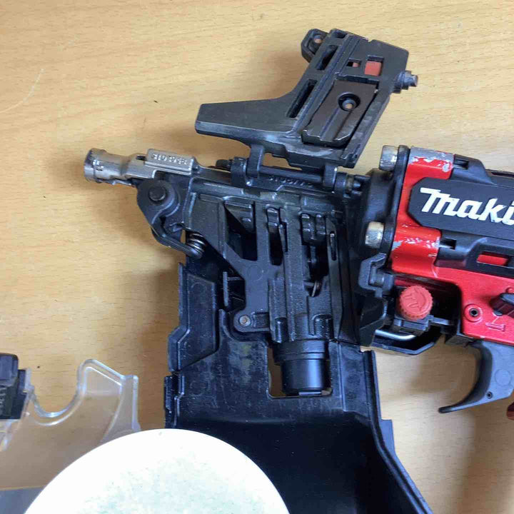 ★マキタ(makita) 高圧エア釘打ち機 AN636H【越谷店】