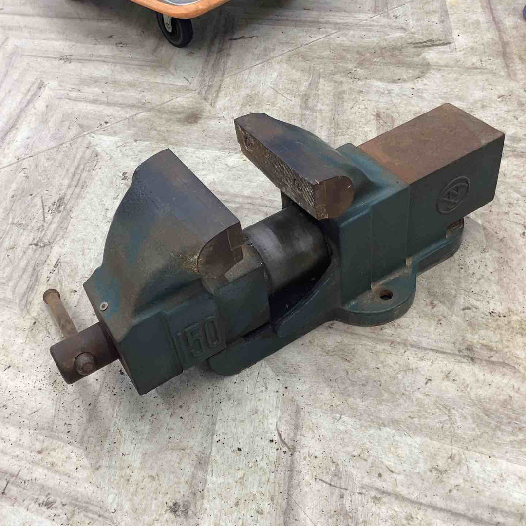 【店頭受取り限定】ナベヤバイス　150万【越谷店】