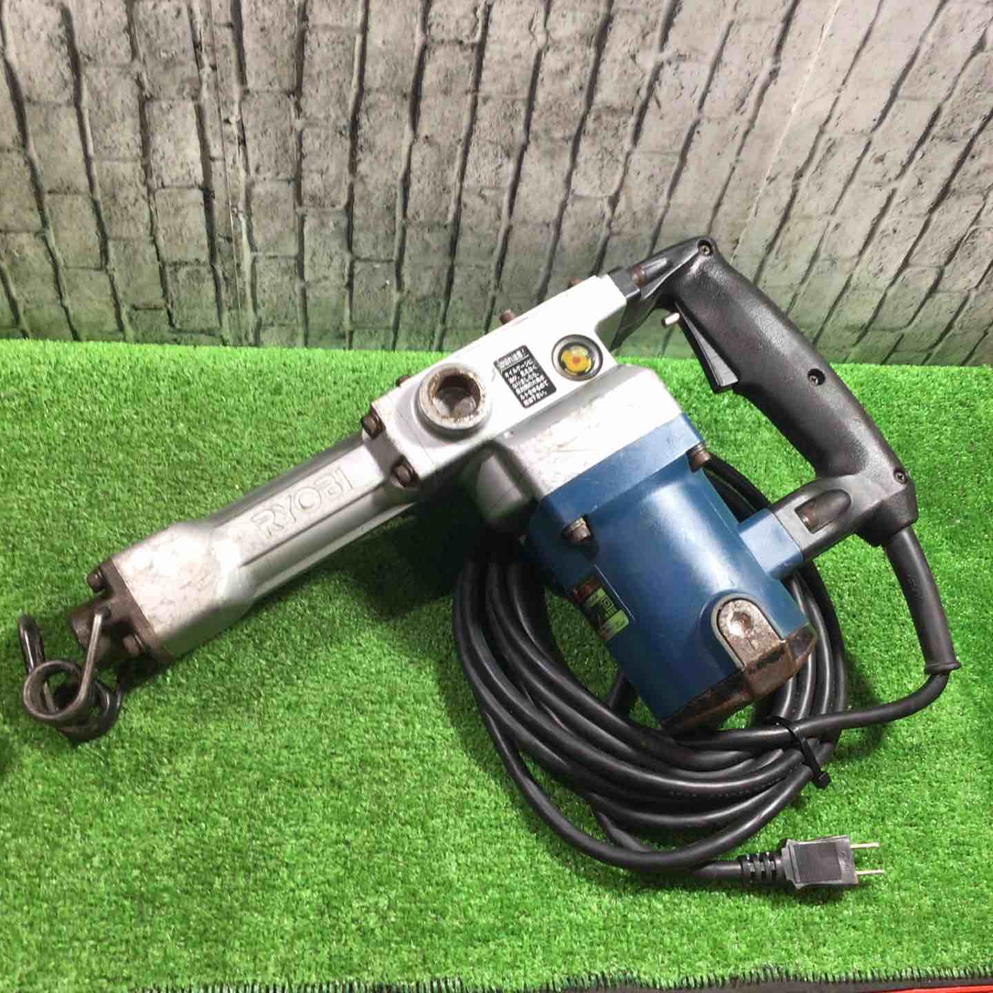 リョービ(RYOBI) CH-425 電動ハンマー【野田愛宕店】【店頭取引限定】【中古】管理番号：IT2O6JPHMFLM 中古】リョービ(RYOBI) 電動ハンマー CH-425【野田愛宕店】 - メルカリ