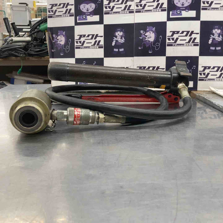 ◇泉精器(IZUMI) 分離型油圧式パンチャ SH-10-1(ポンプHP-180N付)【所沢店】
