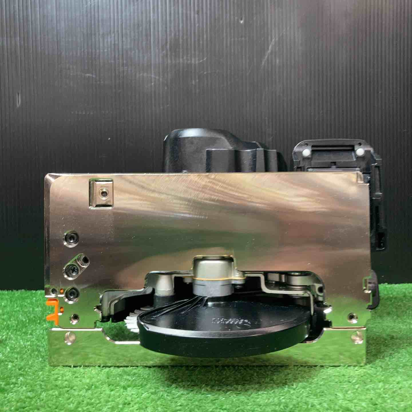 【未使用品(店頭展示品)】★マキタ(makita) コードレスマルノコ HS474DZB 本体のみ【岩槻店】 未使用品(店頭展示品)】☆マキタ(makita) コードレスマルノコ HS474DZB