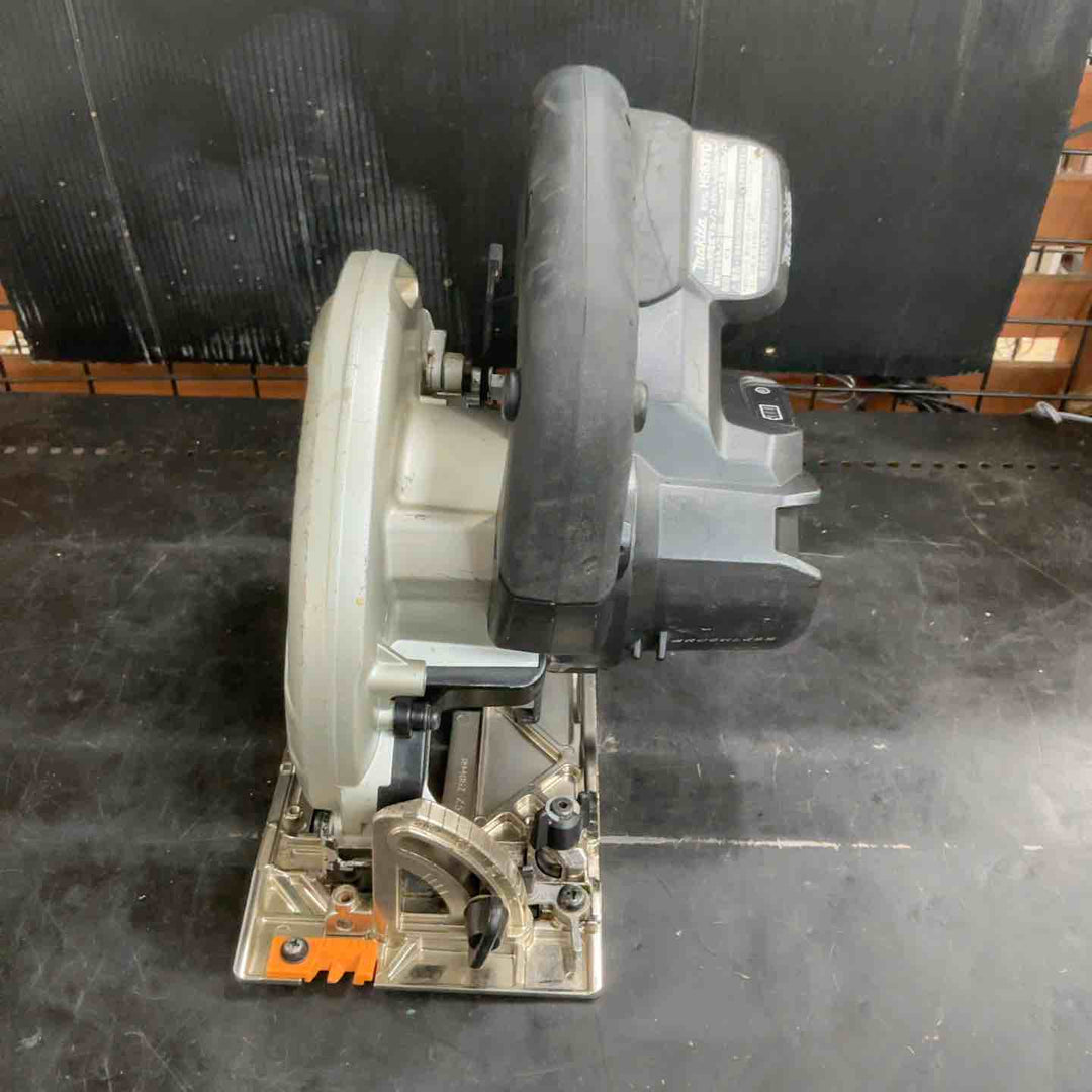 ★マキタ(makita) コードレス丸のこ HS631DZB【草加店】