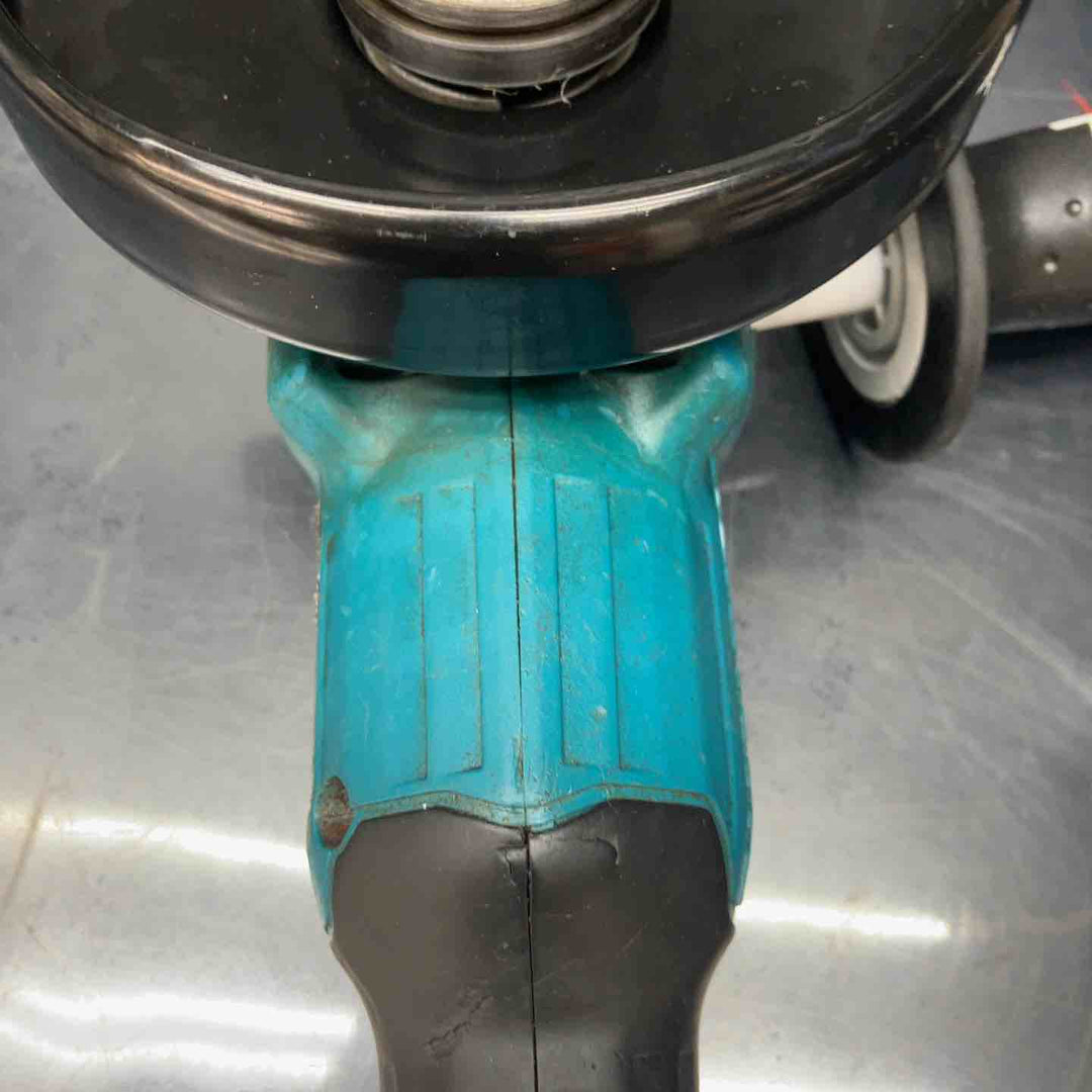 マキタ(makita) 125mmコードレスディスクグラインダ GA512DRGX【川越店】