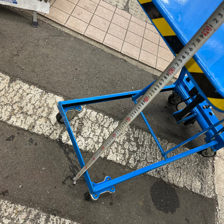 【中古品/店頭受取り限定】メーカー不明 油圧リフトテーブル 250㎏【東大和店】