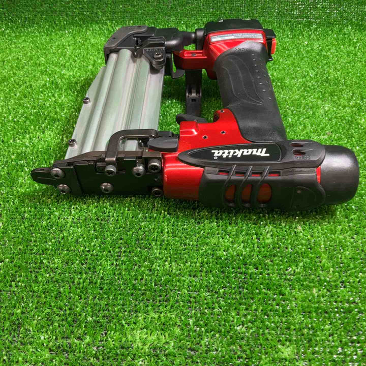 【中古品】 マキタ(makita) 高圧ピンネイラ AF501HP 【藤沢店】