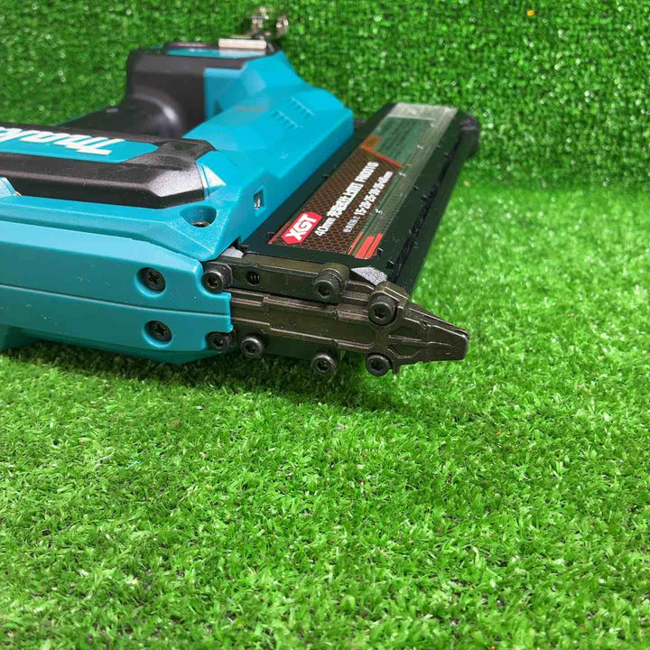 【中古品】 マキタ(makita) コードレスフィニッシュネイラ FN001GZK 【藤沢店】