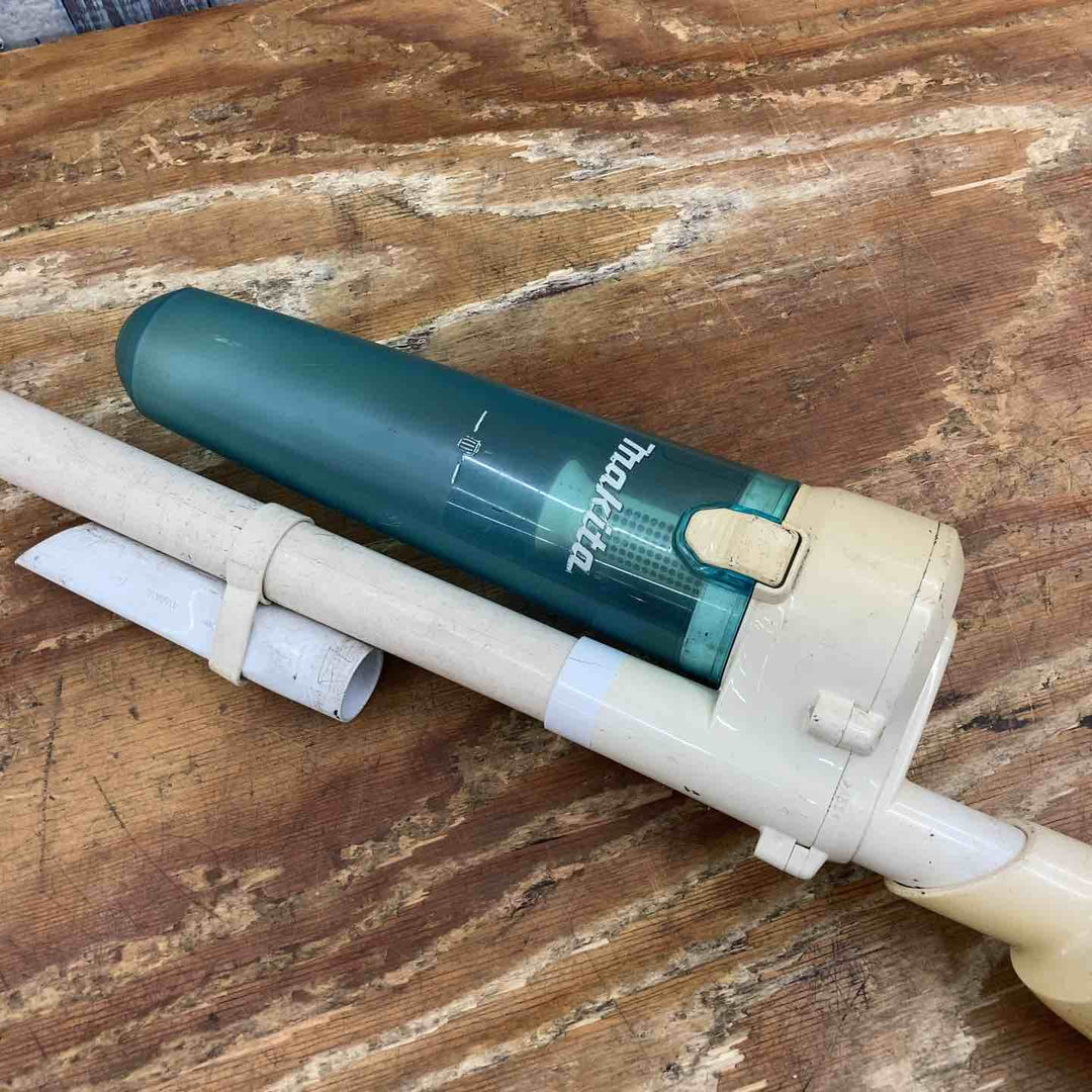 【中古品】◇マキタ(makita) コードレスクリーナー CL100DZ 10.8V バッテリー付き！【柏店】